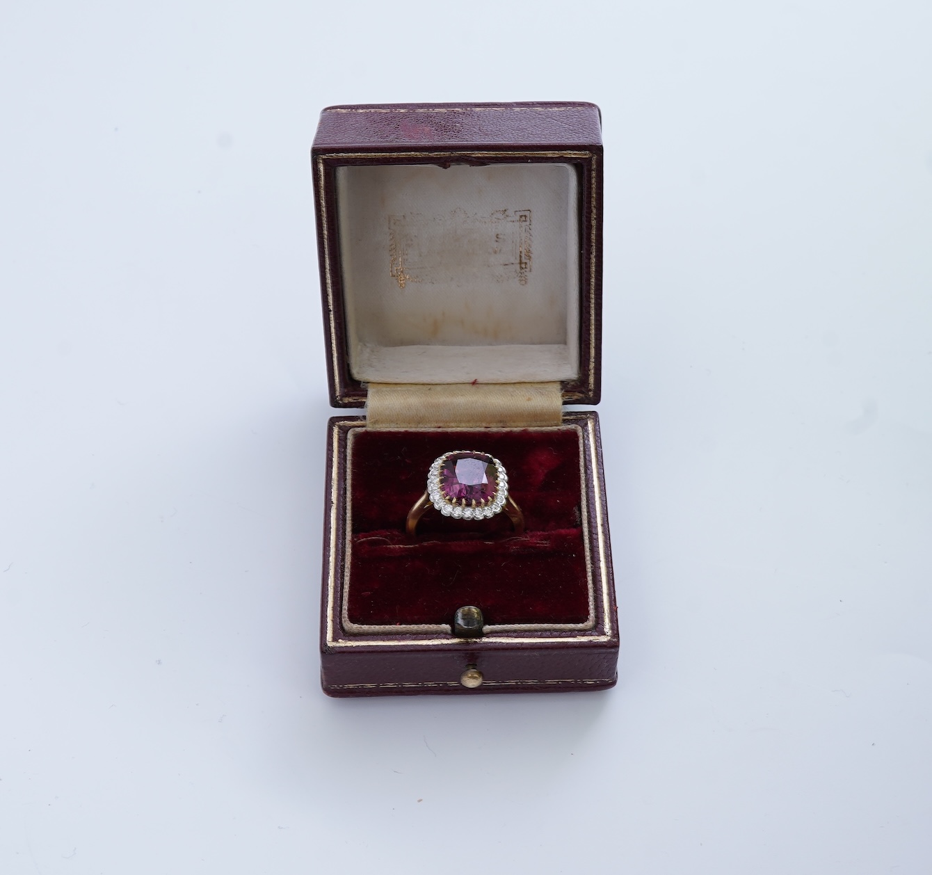 An attractive spinel and diamond ring